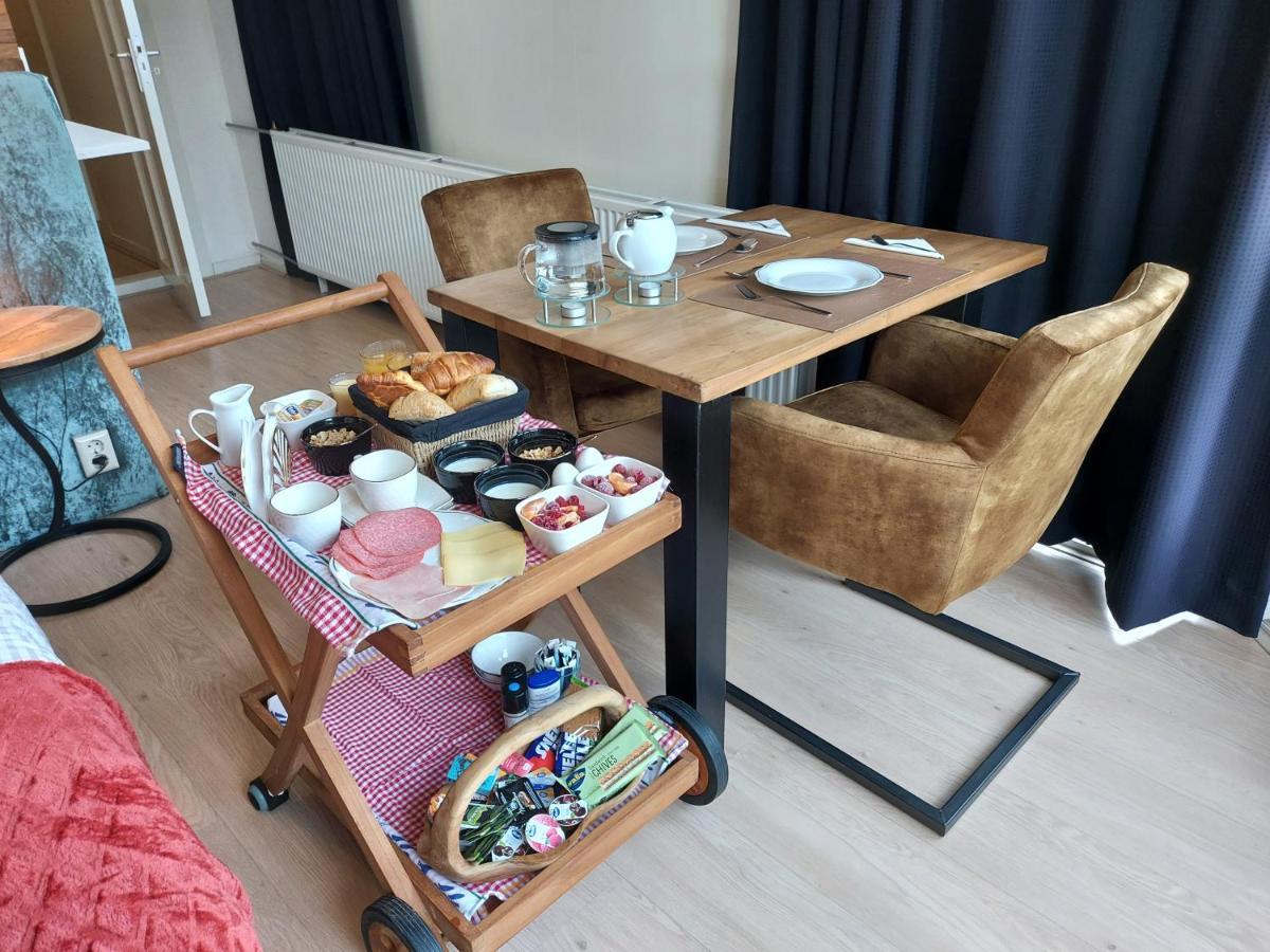 East Meets West Bed And Breakfast Veenendaal Buitenkant foto